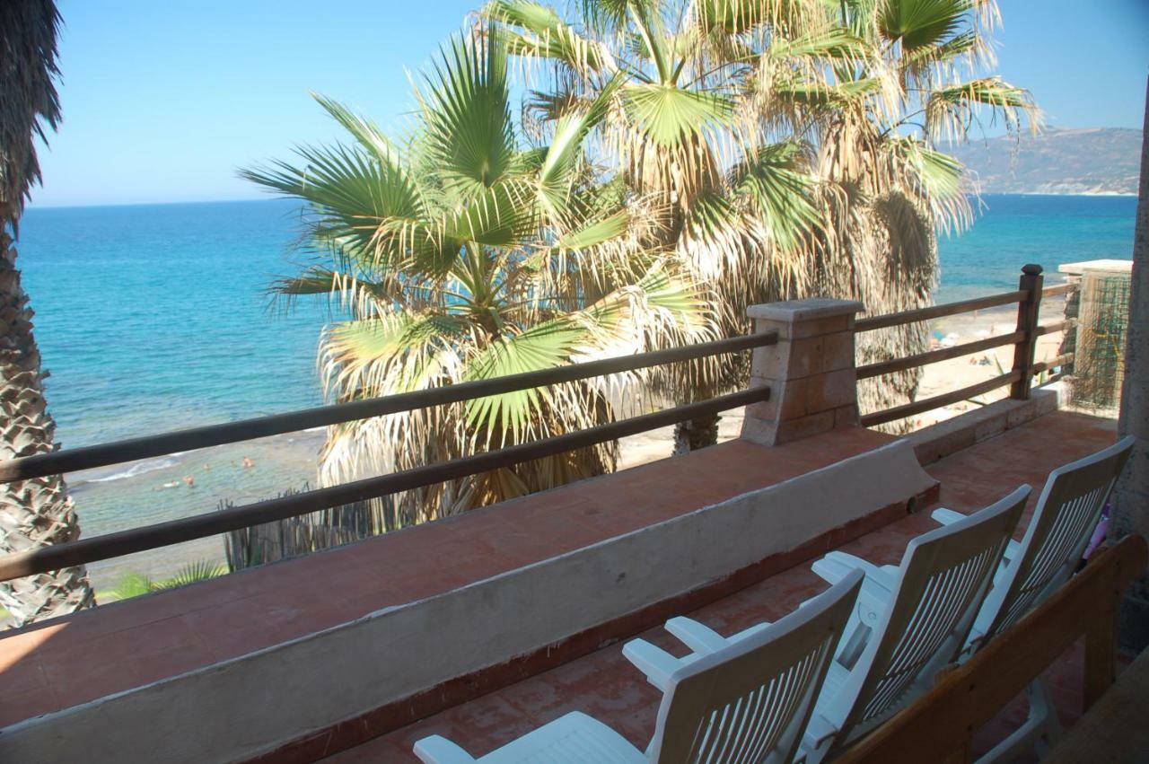 Waterfront Apartments Bosa Porto Alabe Экстерьер фото